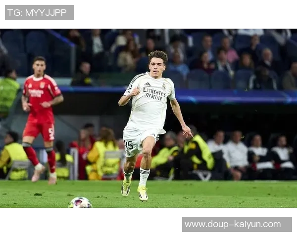 欧冠封神之战!22岁小将锁死皇马巨星:6万人拍手官方MVP 欧冠封神之战!22岁小将锁死皇马巨星:6万人拍手官方MVP